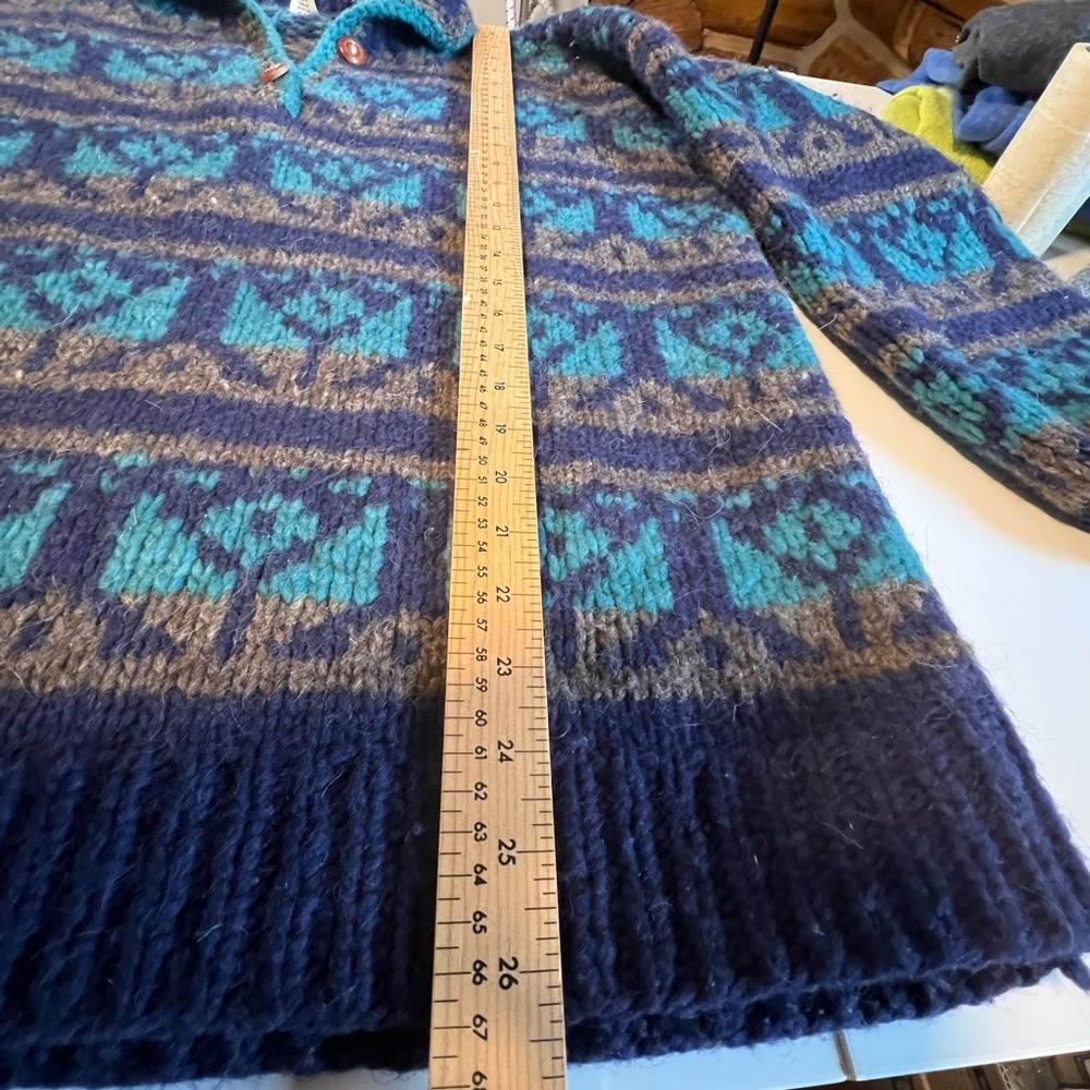 Caravan 1990s Navy and Teal Patterned hand made Turtleneck Sweater free size. - Picture 5 of 7